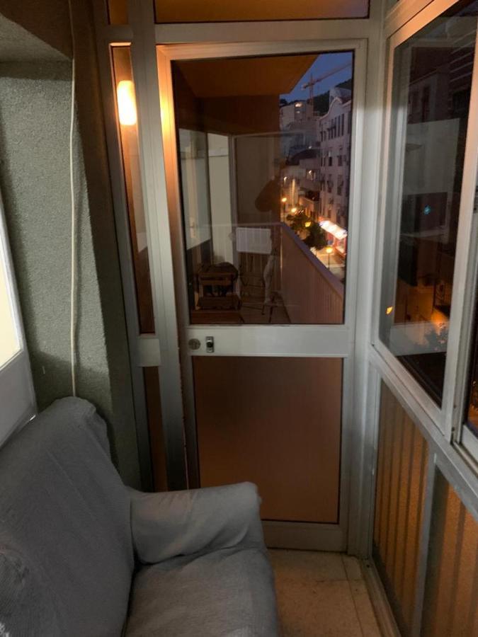 Habitacion Individual En La Victoria マラガ エクステリア 写真
