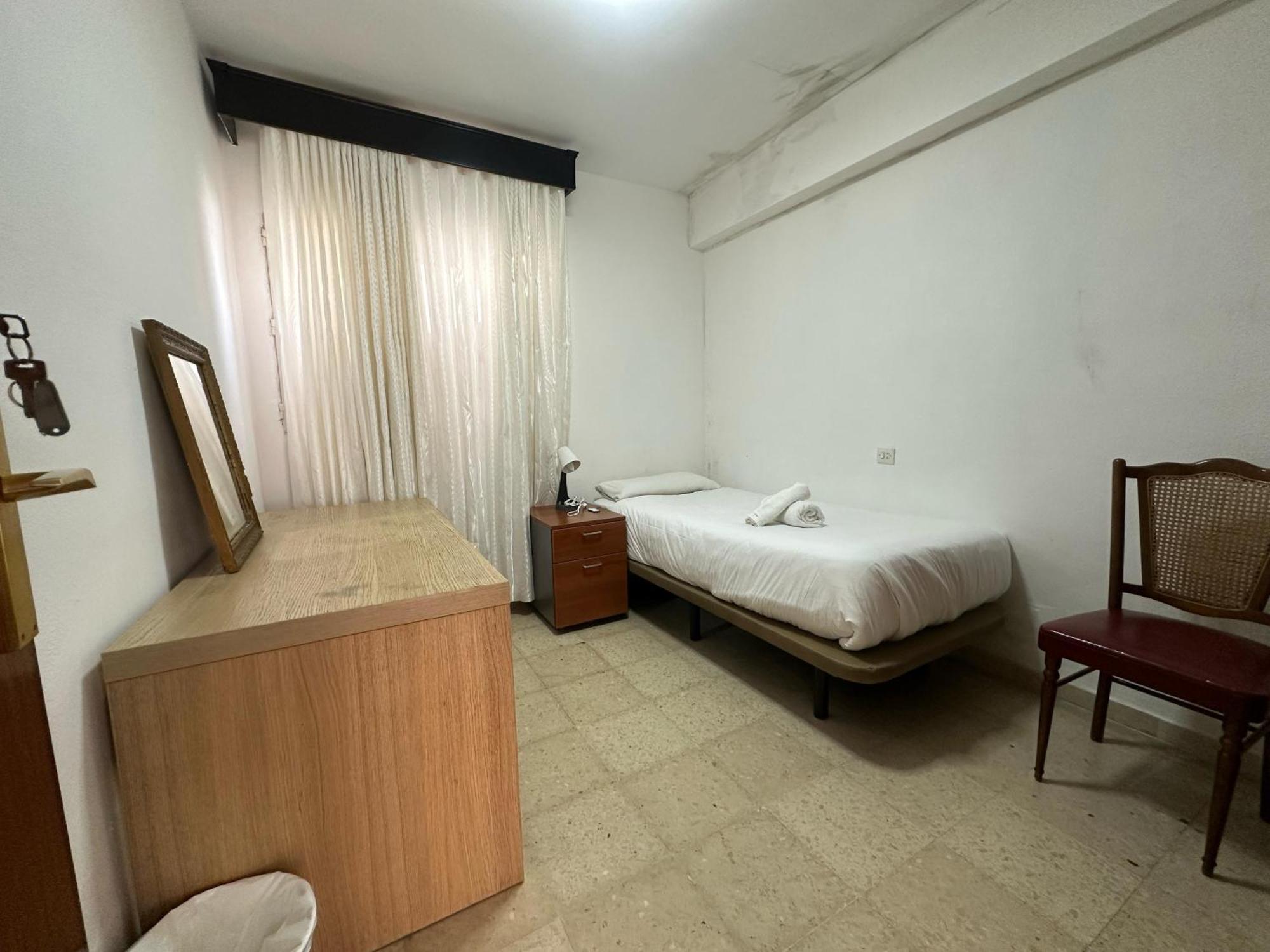 Habitacion Individual En La Victoria マラガ エクステリア 写真